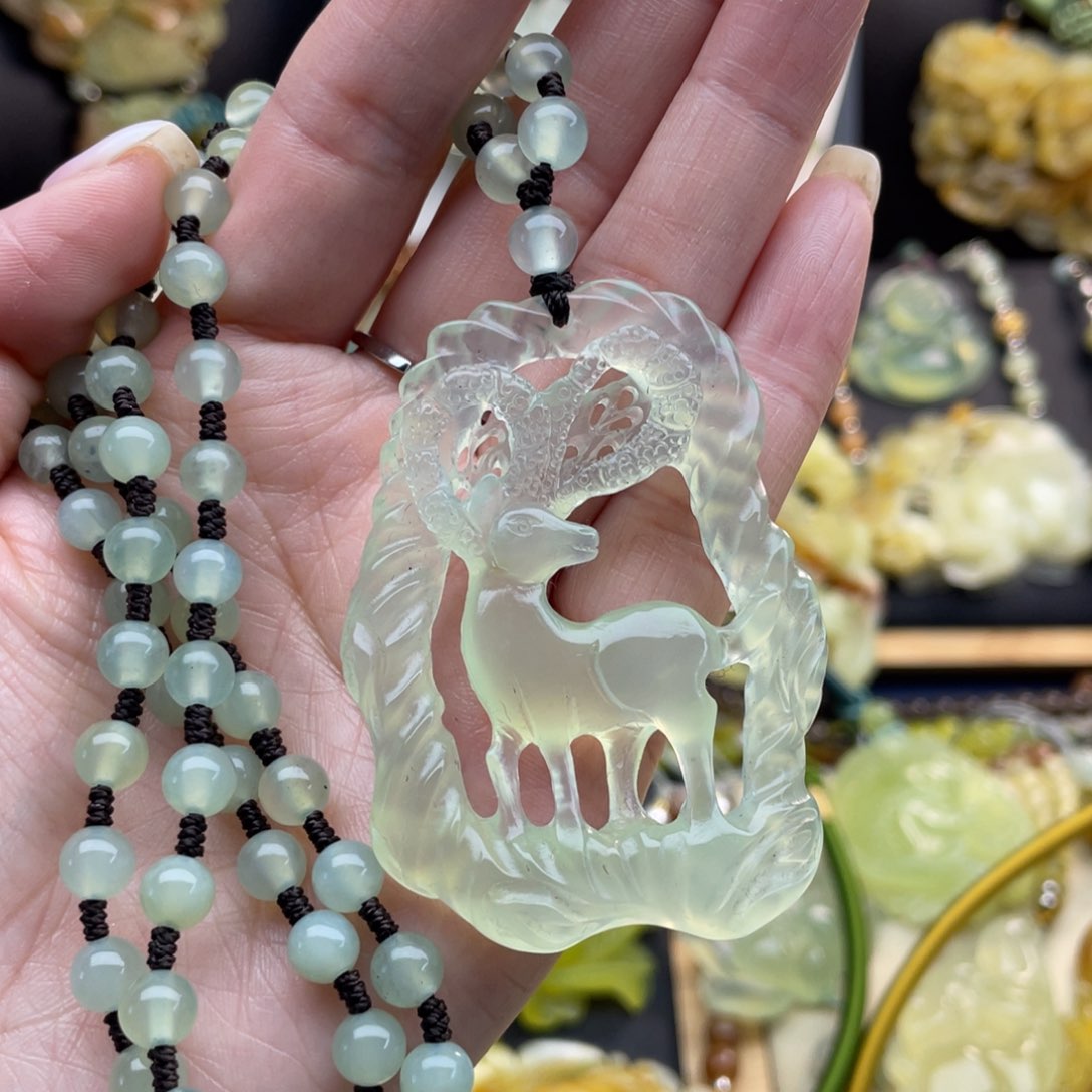 岫玉挂件吊坠未镶嵌