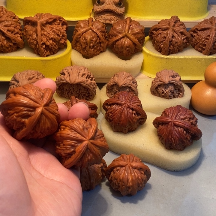 宝***吊坠文玩核桃ijjjkmnn