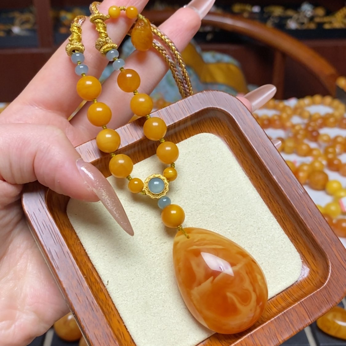 【闪购商品】蜜蜡颈饰未镶嵌项链