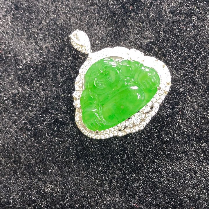 翡翠颈饰未镶嵌63，