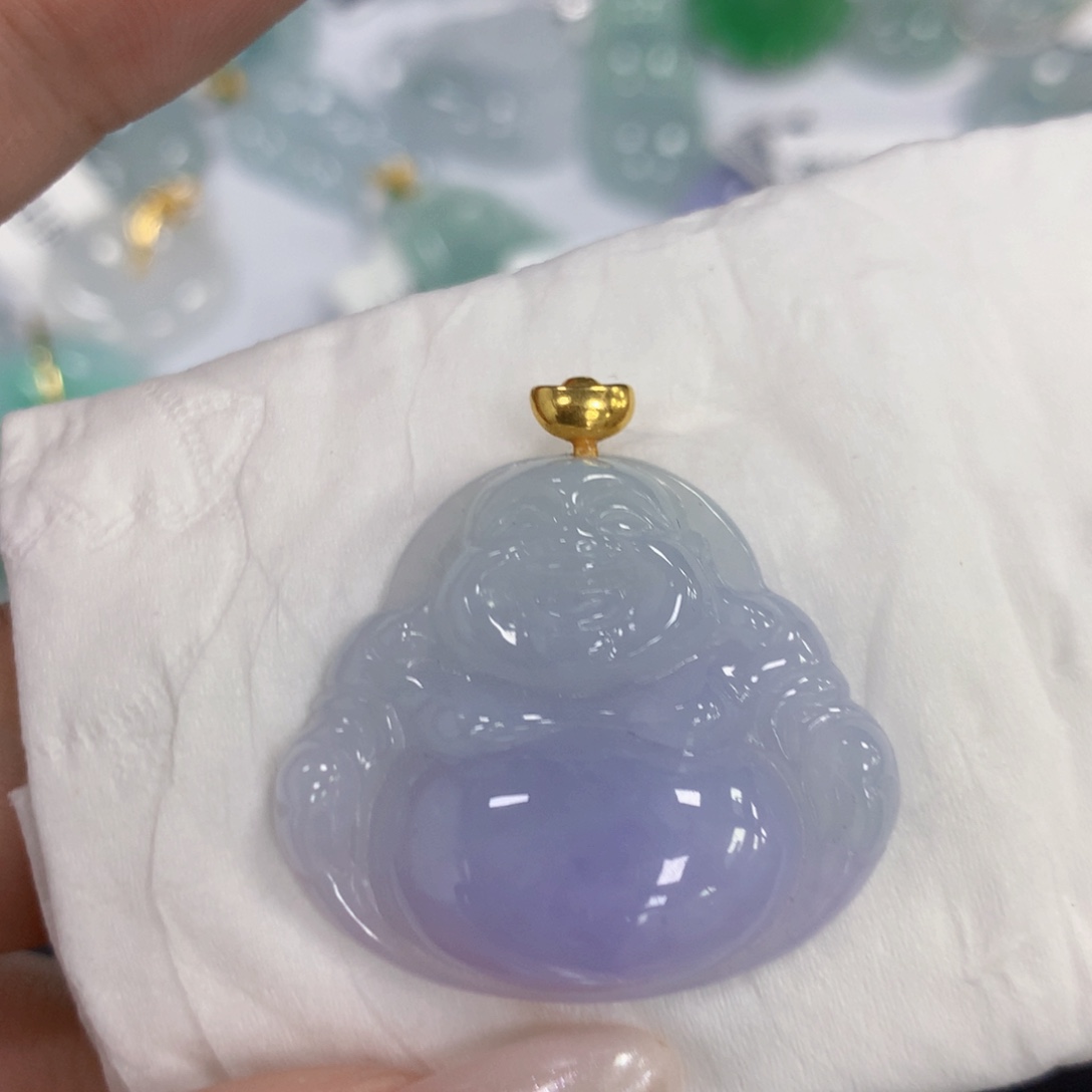 颈饰18K金镶嵌翡翠