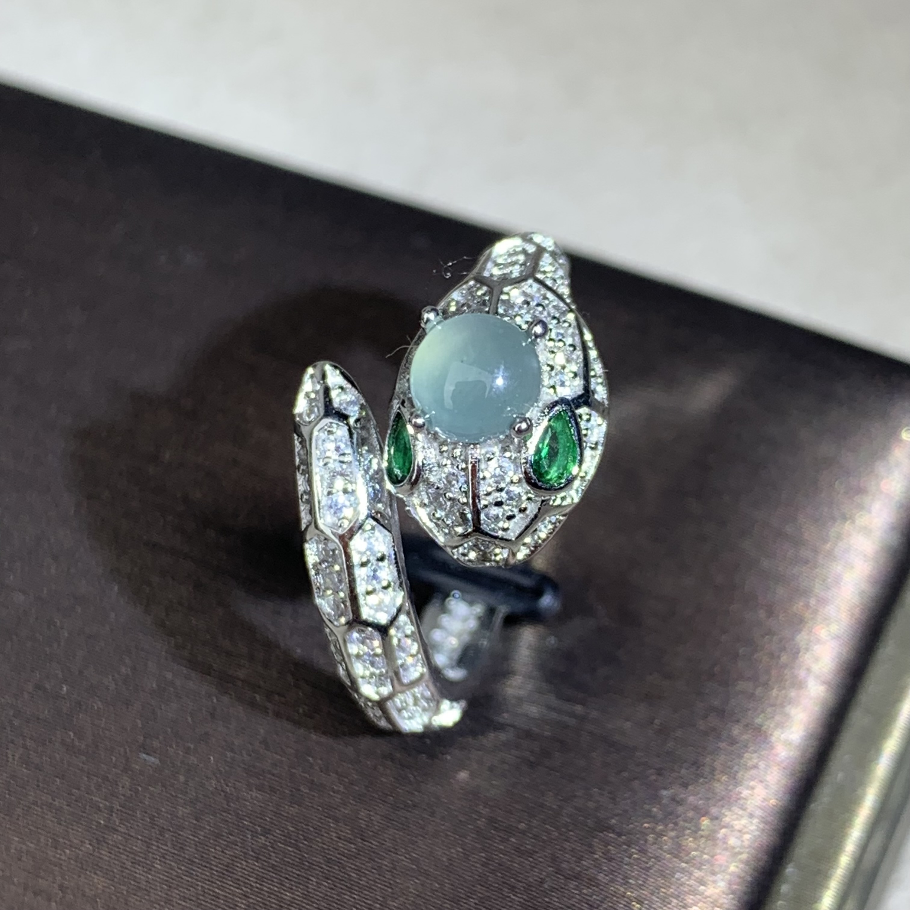  7201戒指--轻奢时尚设计首饰送礼盒