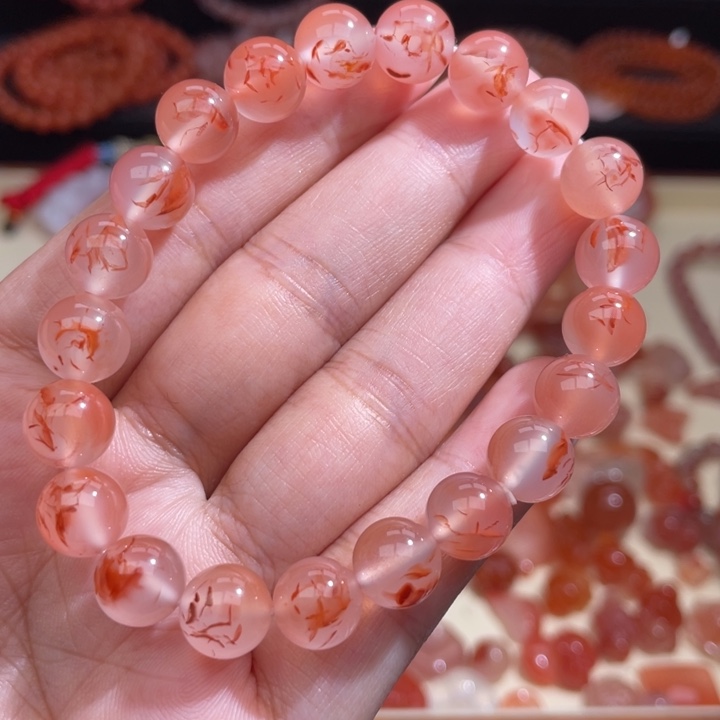 南红玛瑙冰飘单圈9m+未镶嵌495