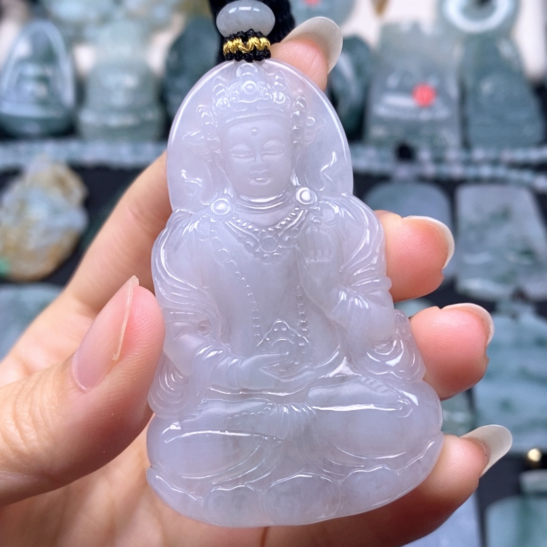 翡翠未镶嵌颈饰度母