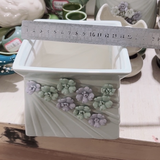 花盆111111111111111