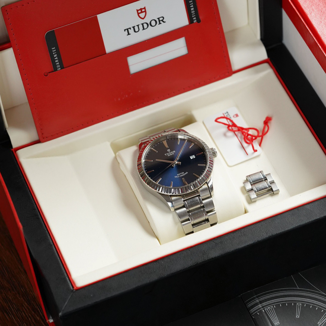 99新 TUDOR/帝舵 型号M12710 自动机械 19年全套带票