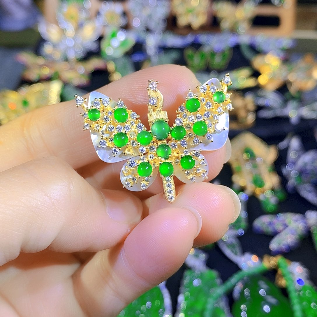 吊坠(不含链)银S925镀金镶嵌翡翠