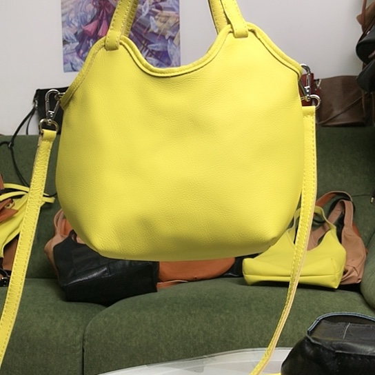 蚕丝头层牛皮包韩版时尚