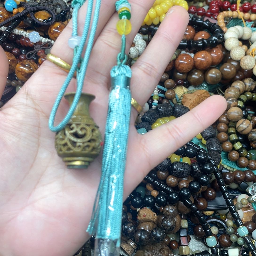 维腊木（绿檀）无事牌