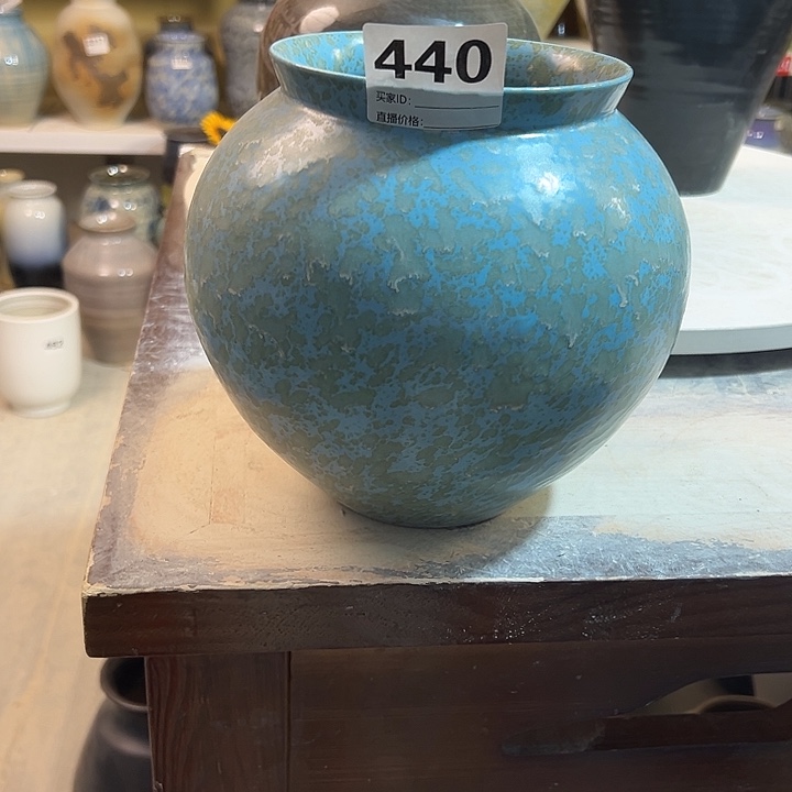 平***凡白泥花瓶口13，高20，