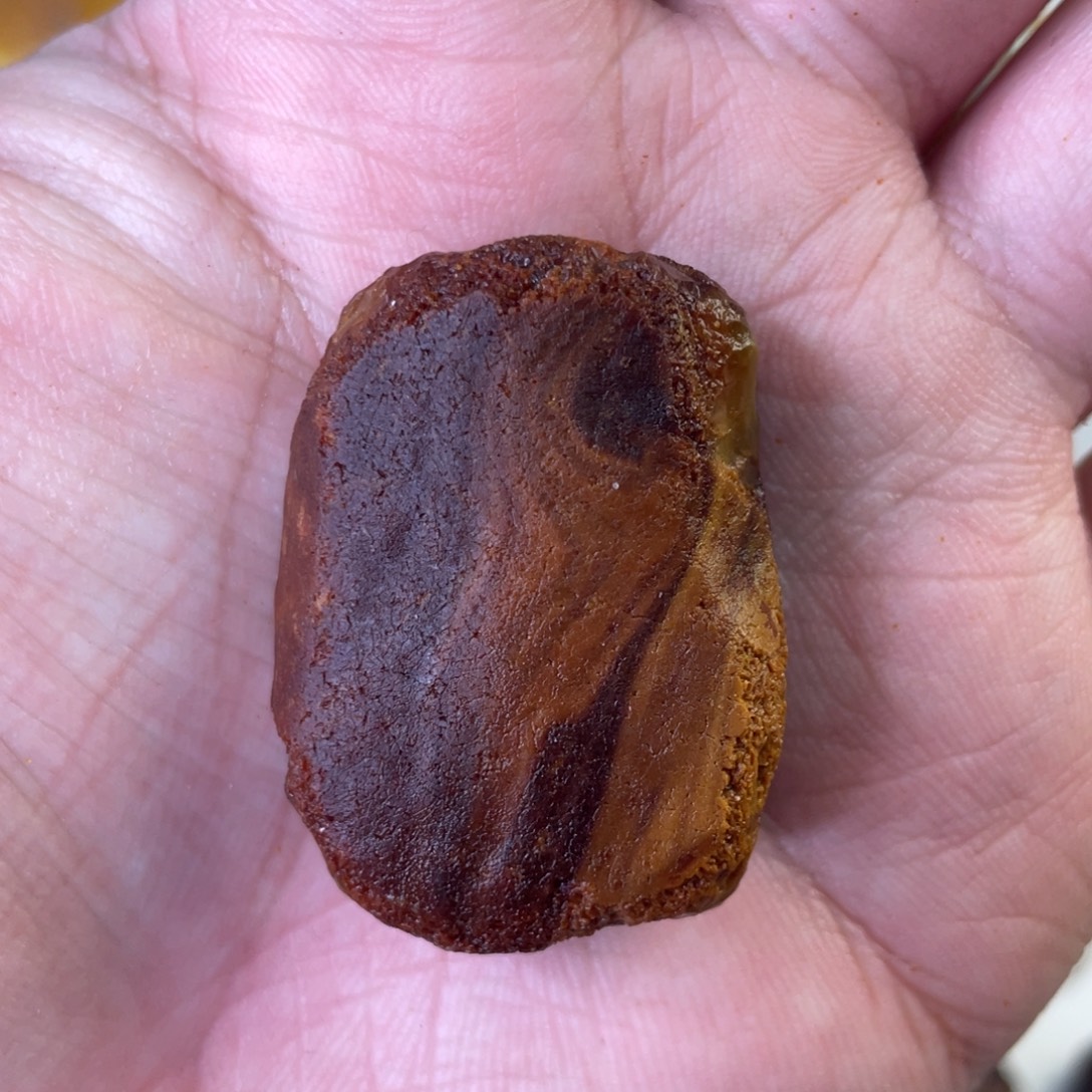 定制琥珀天然琥珀