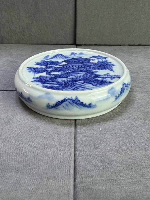 景德镇陶瓷釉下青花