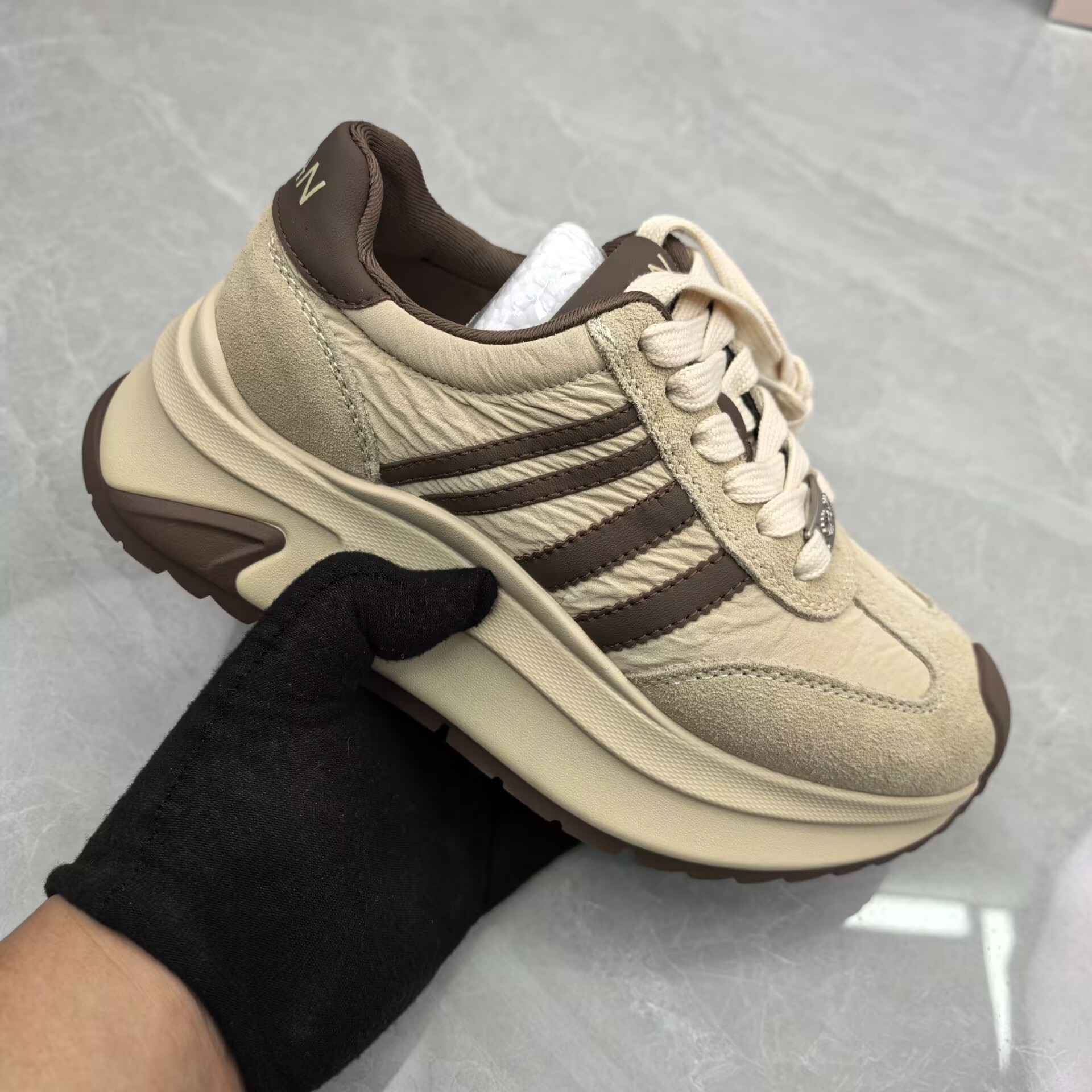 老爹鞋   4535-50056女（孤品）f区38码