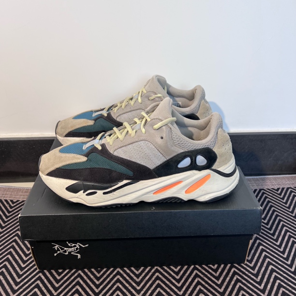 95新 maje 45码 椰子700初代 无原盒 内衬破损