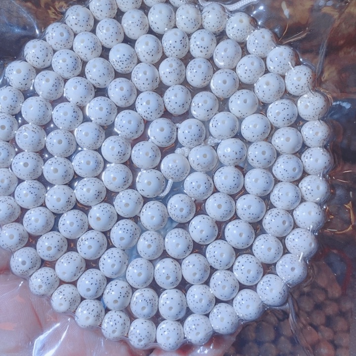 我***涛星月菩提吊坠Fjfvngcnjh