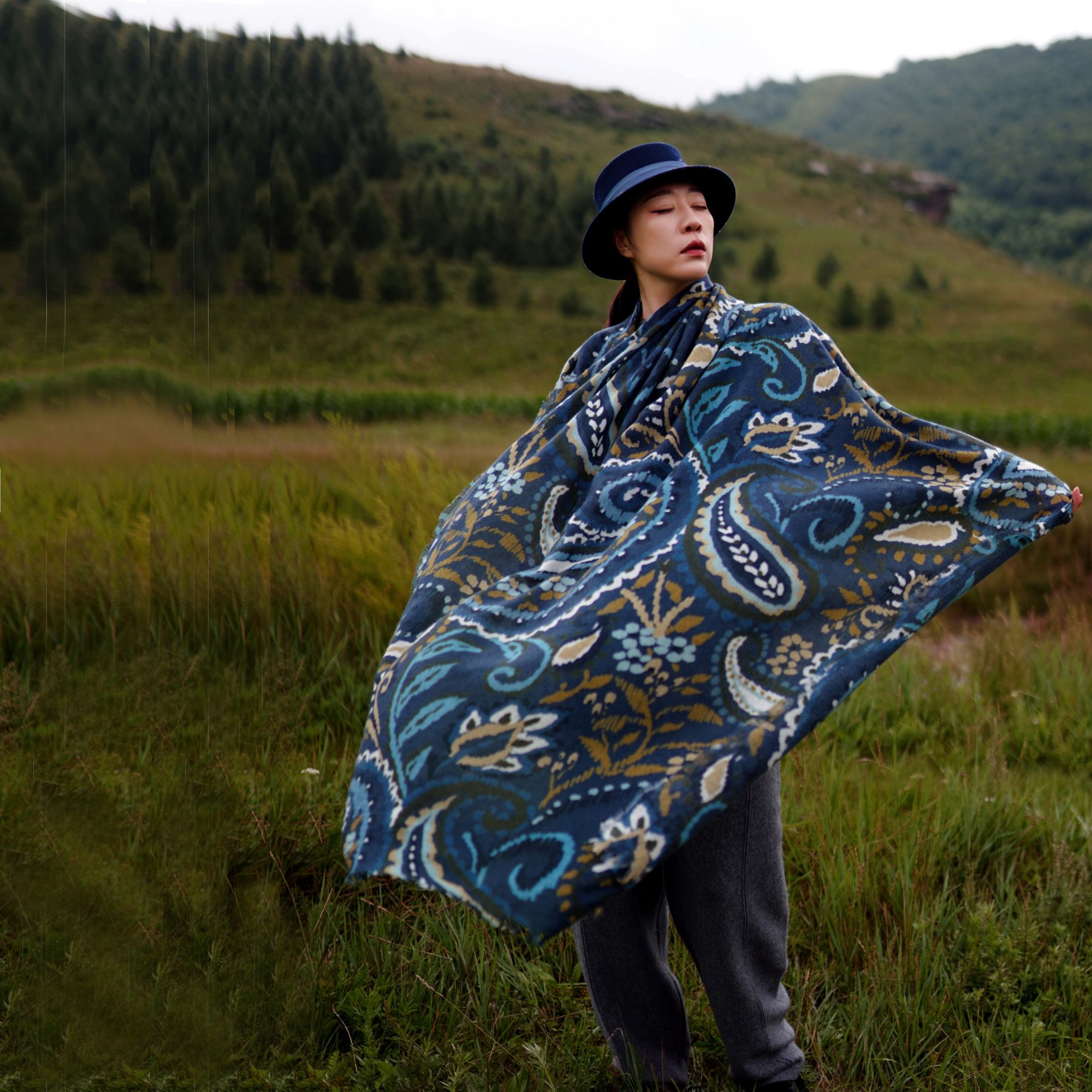 青彩腰果  中厚款加大加宽澳洲羊毛大披肩 四季旅行披肩 秋冬披肩