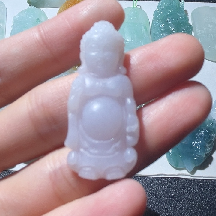 未镶嵌定制翡翠佛