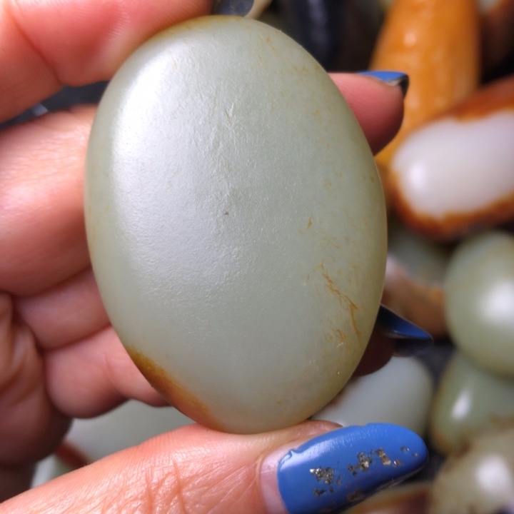 和田玉未镶嵌珠宝奇石