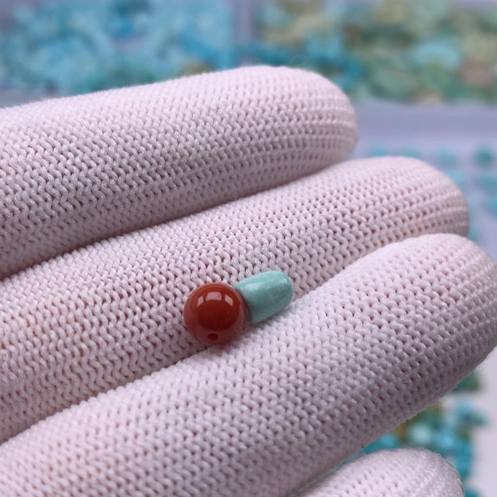 南红玛瑙未镶嵌珠宝奇石