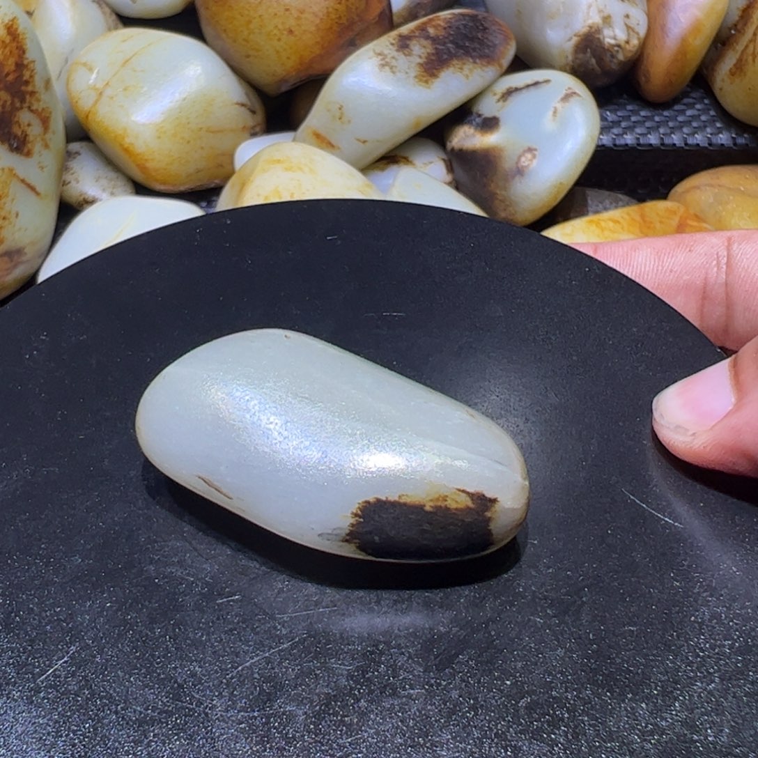 和田玉（子料）未镶嵌颈饰40