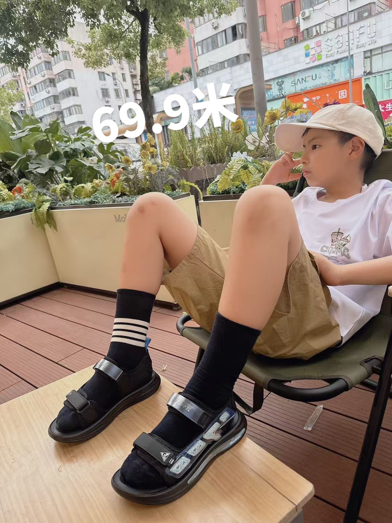 凉鞋 纽扣运动款