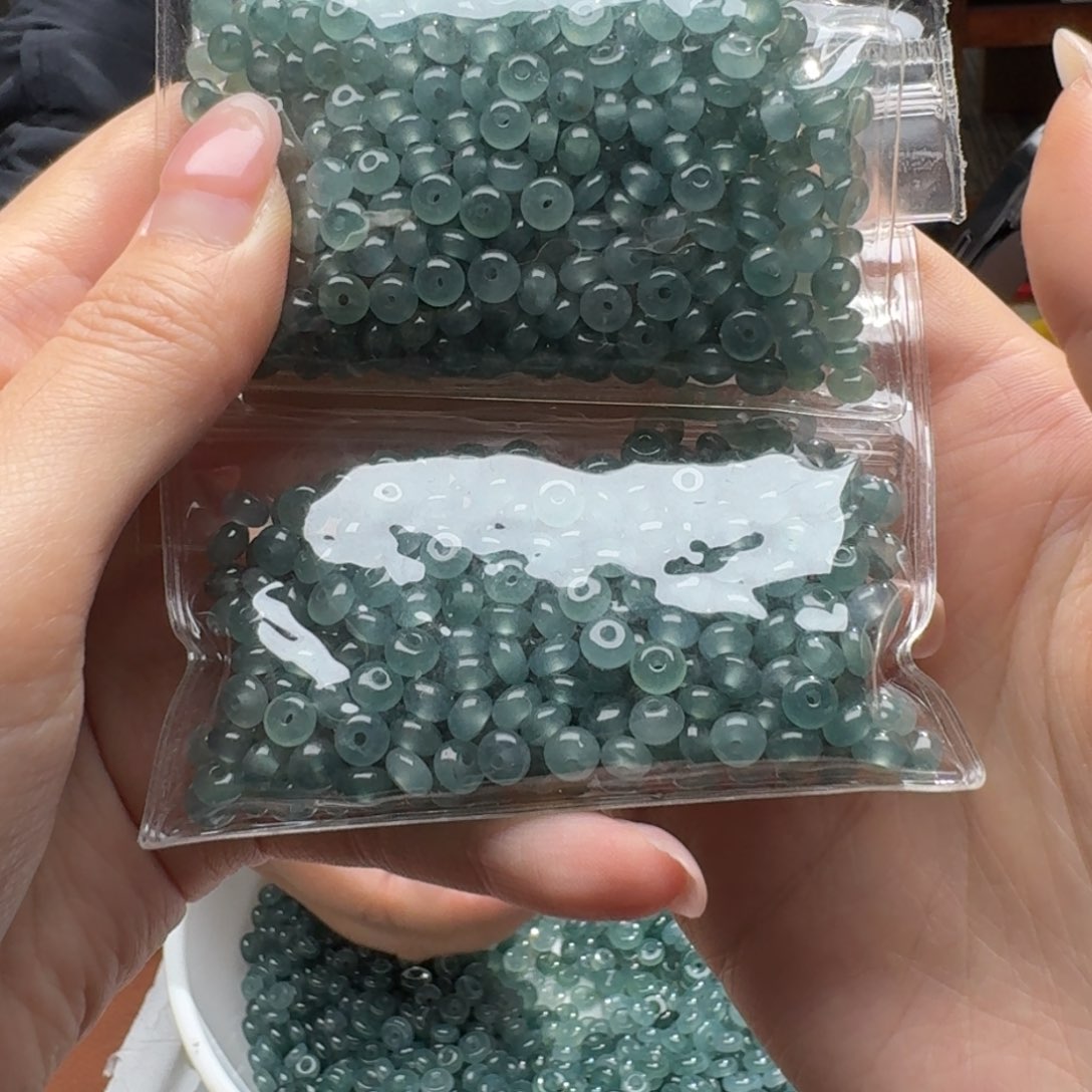 未镶嵌挂件翡翠福利20个，不包邮，拍邮费发货