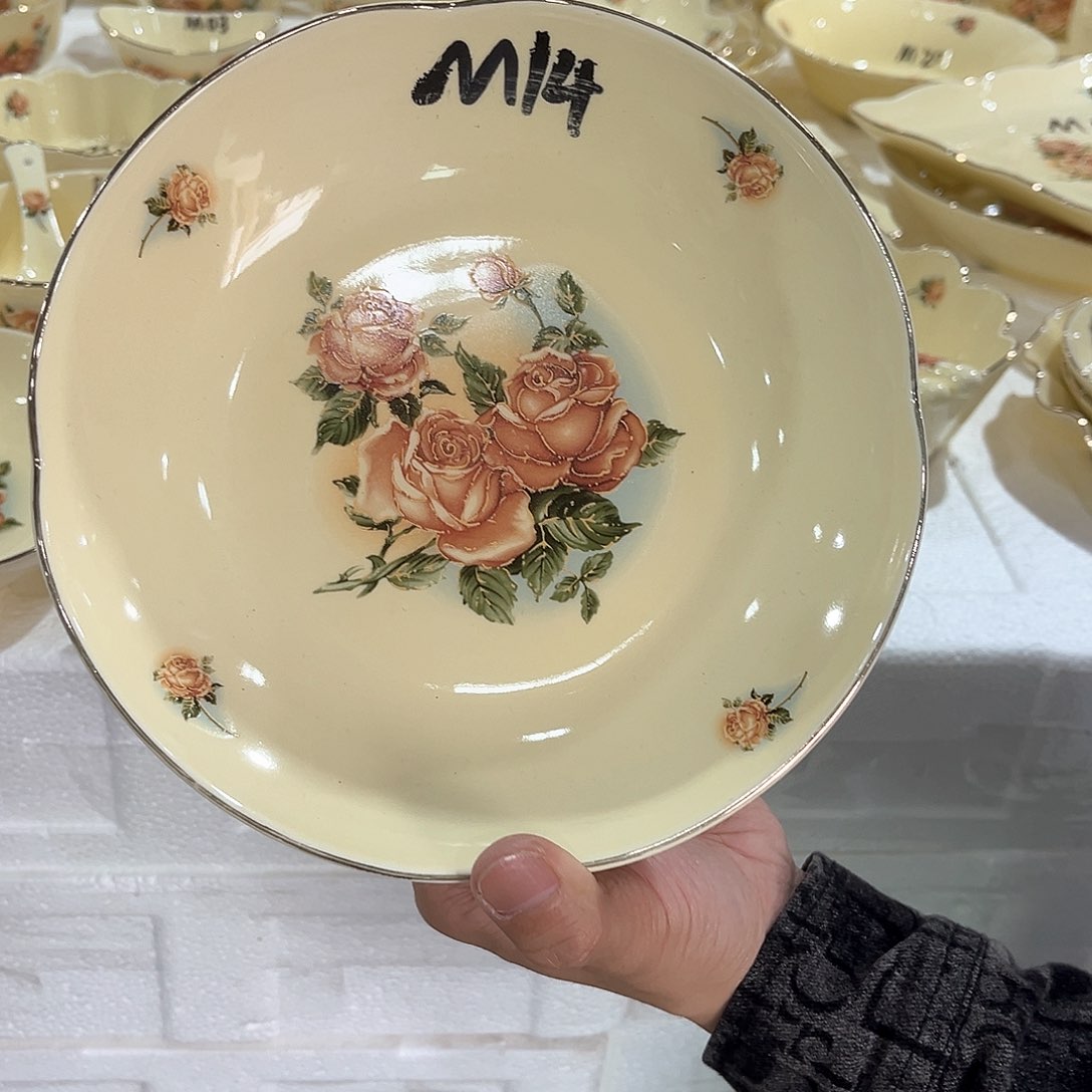 高端陶瓷……………………14