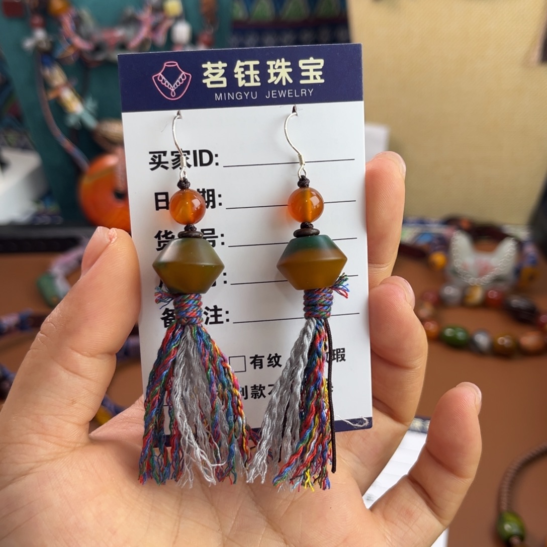 未镶嵌耳钉玛瑙/玉髓