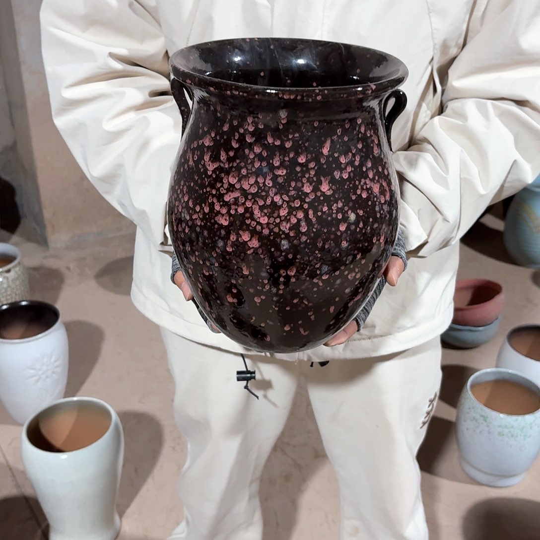 紫砂花盆口21高28一个