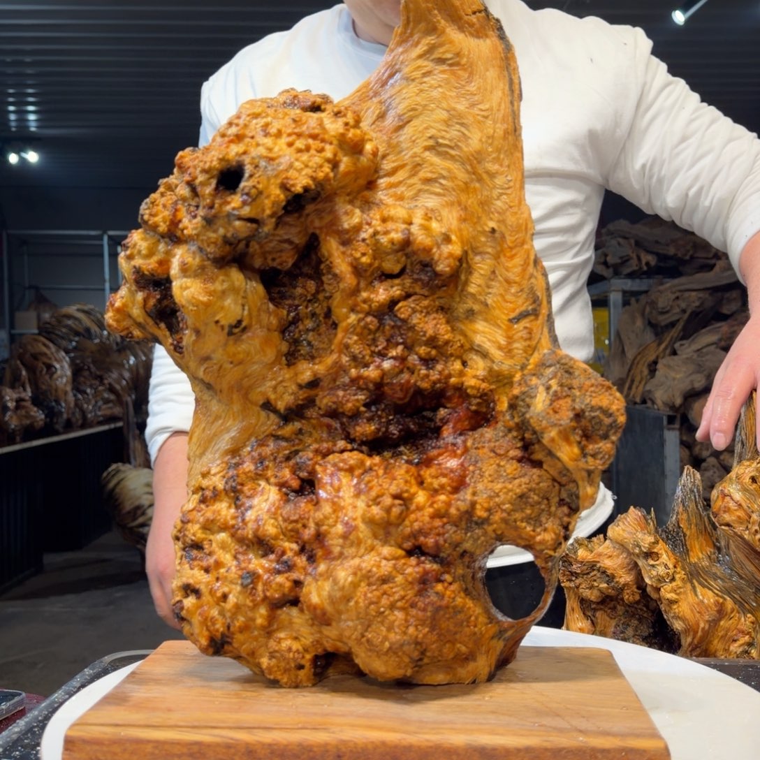 7***歌木王一刀琥珀木摆件123