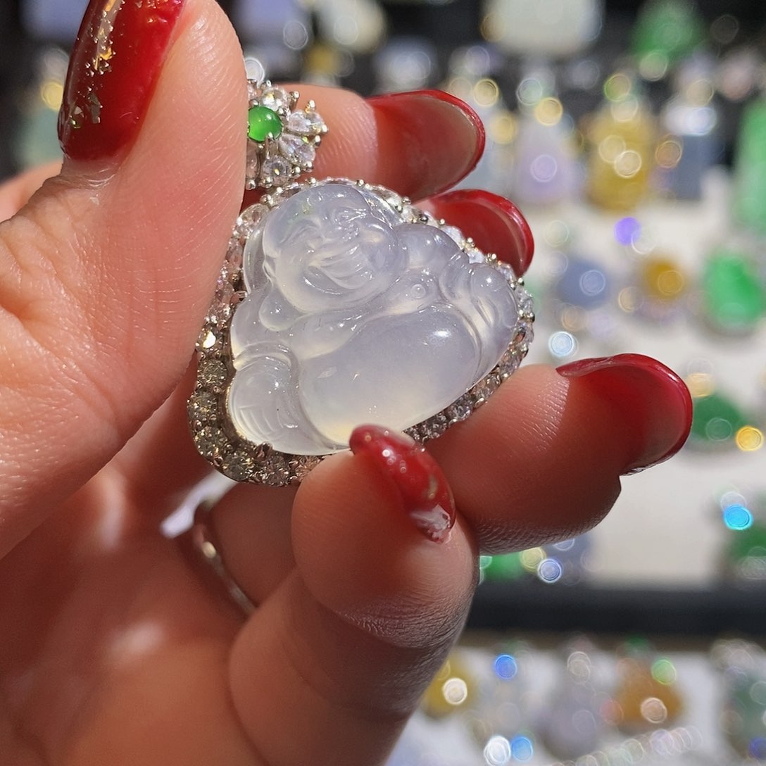 翡翠颈饰银S925镶嵌天然翡翠