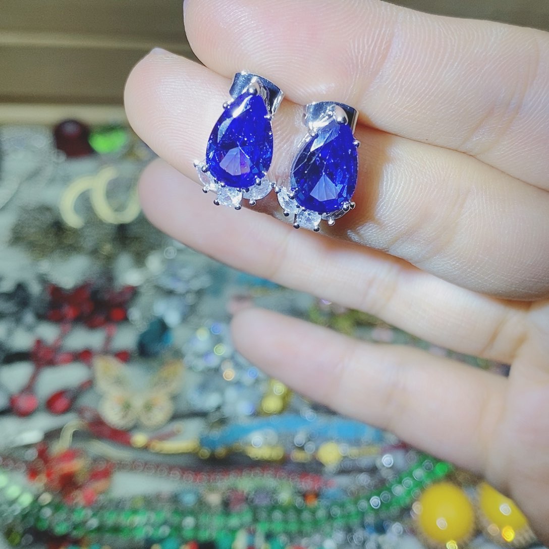 【闪购商品】托帕石耳饰银S925镶嵌