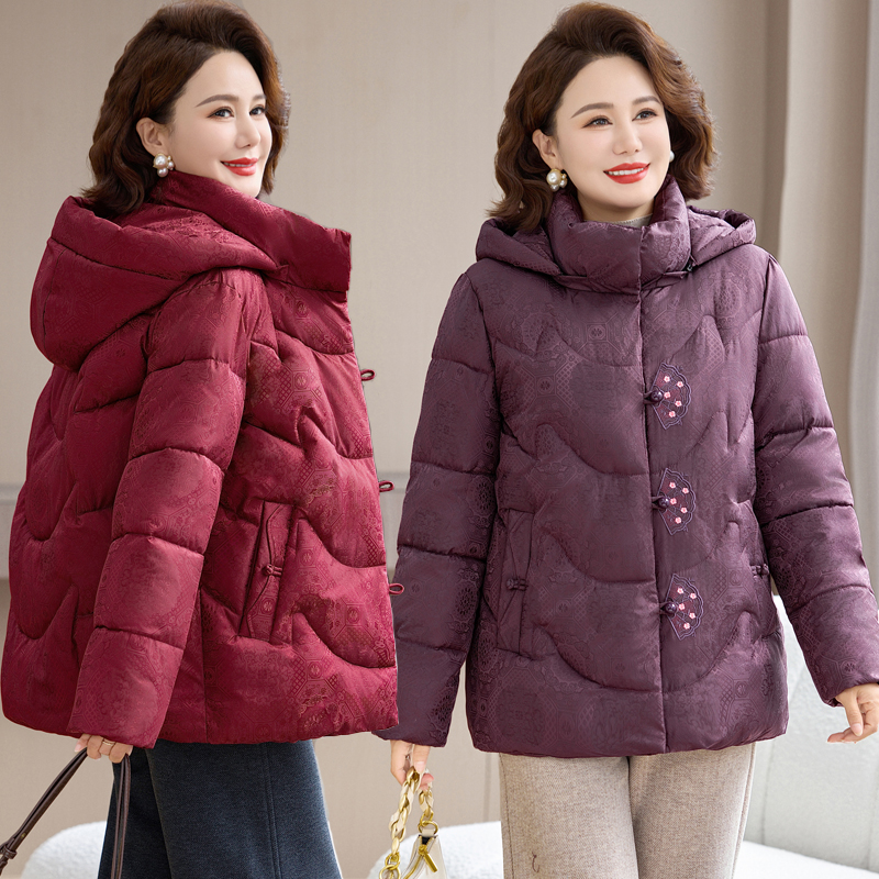 妈妈装冬季新款保暖外套中老年女装加绒加厚棉服短款大码宽松棉袄