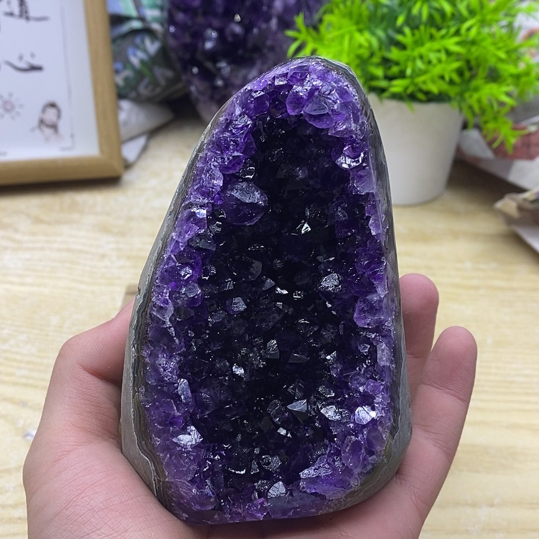 珠宝半成品紫晶未镶嵌