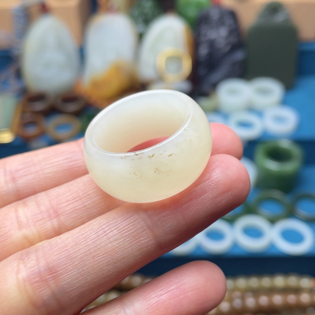 和田玉扳指未镶嵌