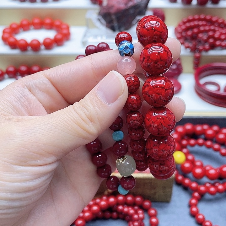 天然辰砂晶体沙卡14一颗，卡8莲花一颗