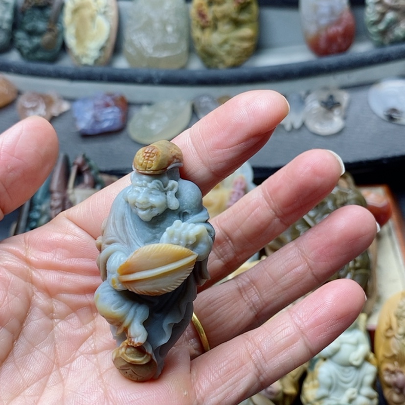 【闪购商品】定制石英质玉吊坠未镶嵌