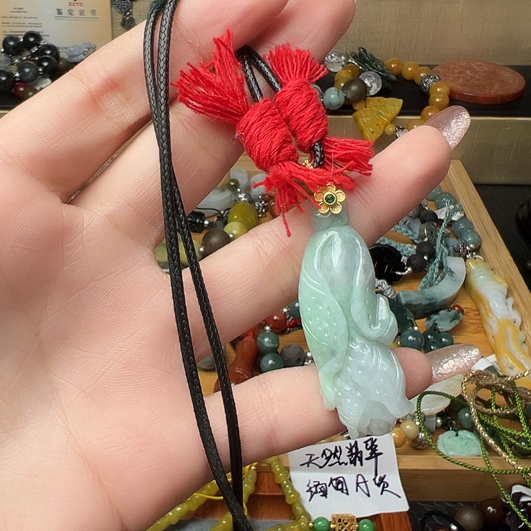 翡翠颈饰未镶嵌吊坠2