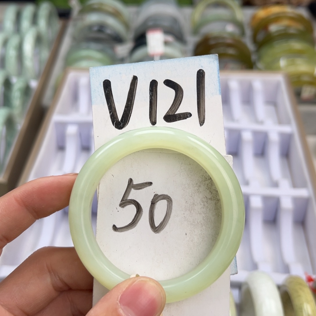 岫玉手镯未镶嵌天然岫玉微瑕