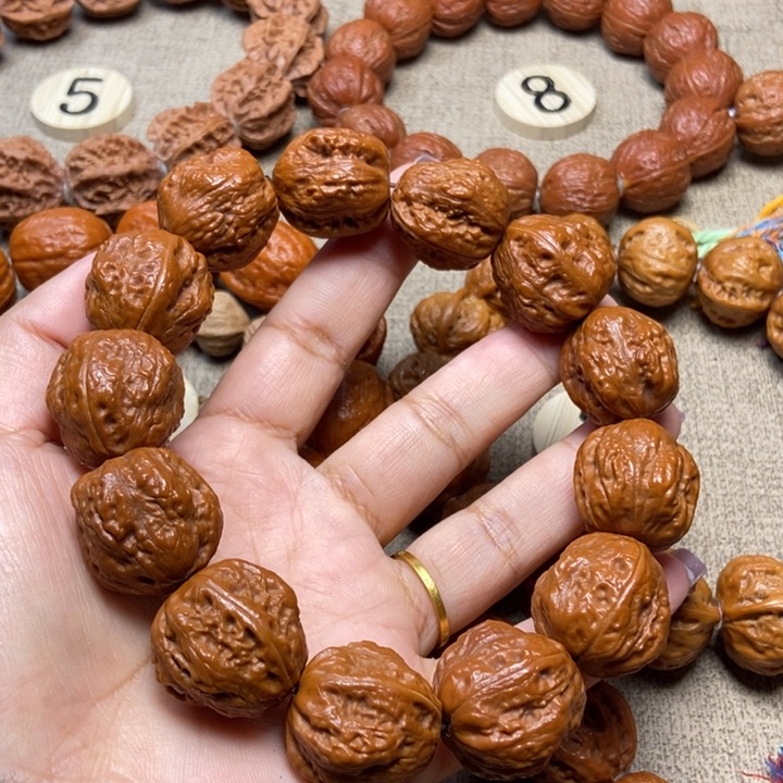 文玩核桃吊坠蛤蟆手串