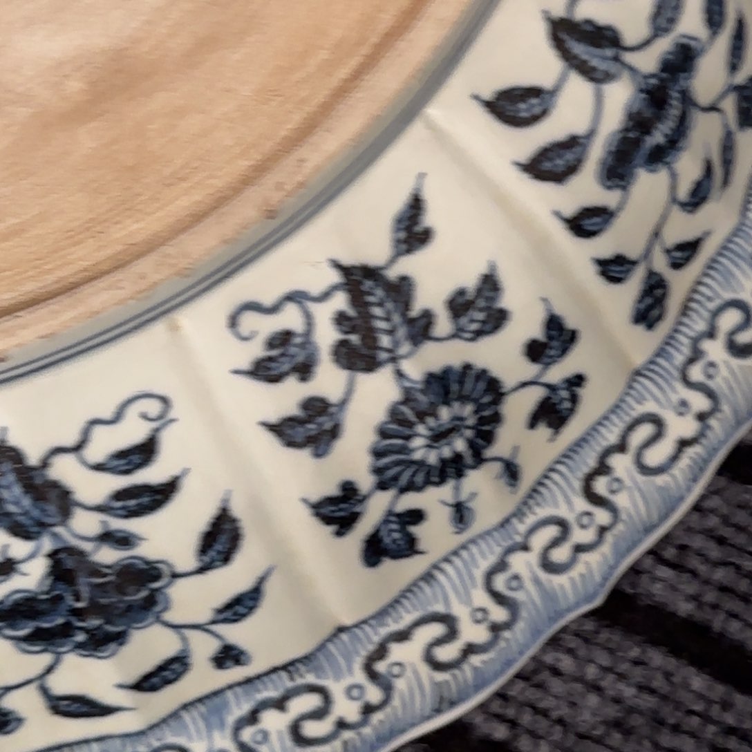 瓷片巴**风hgfddhhfd