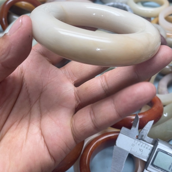 石英质玉手镯合金大*