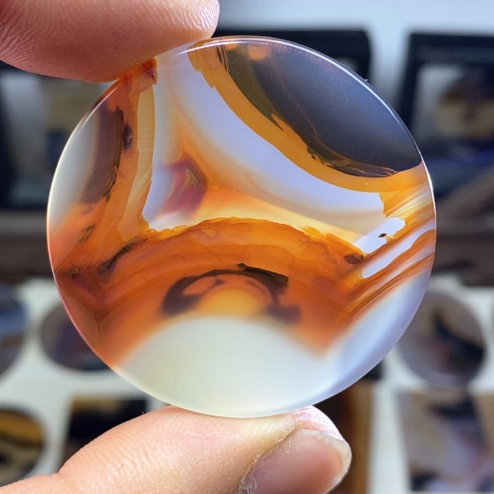 玛瑙/玉髓颈饰未镶嵌