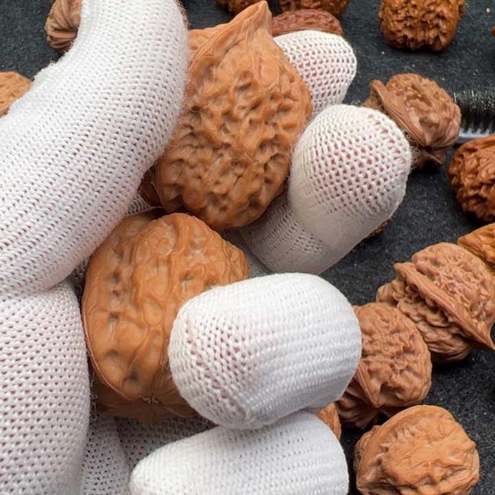 旧***光文玩核桃把件小腊鸡149