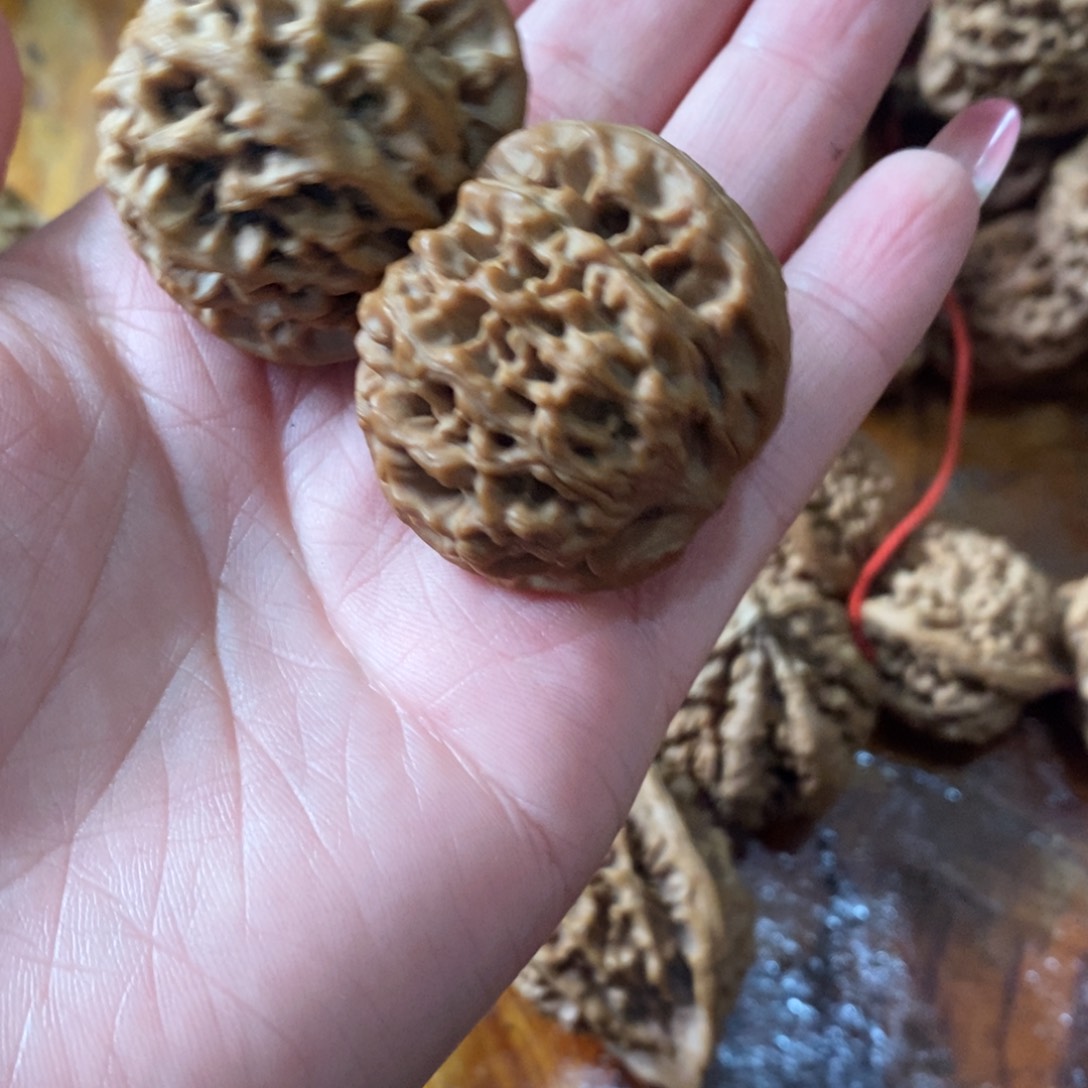 星*雨秦岭野生核桃秦闷