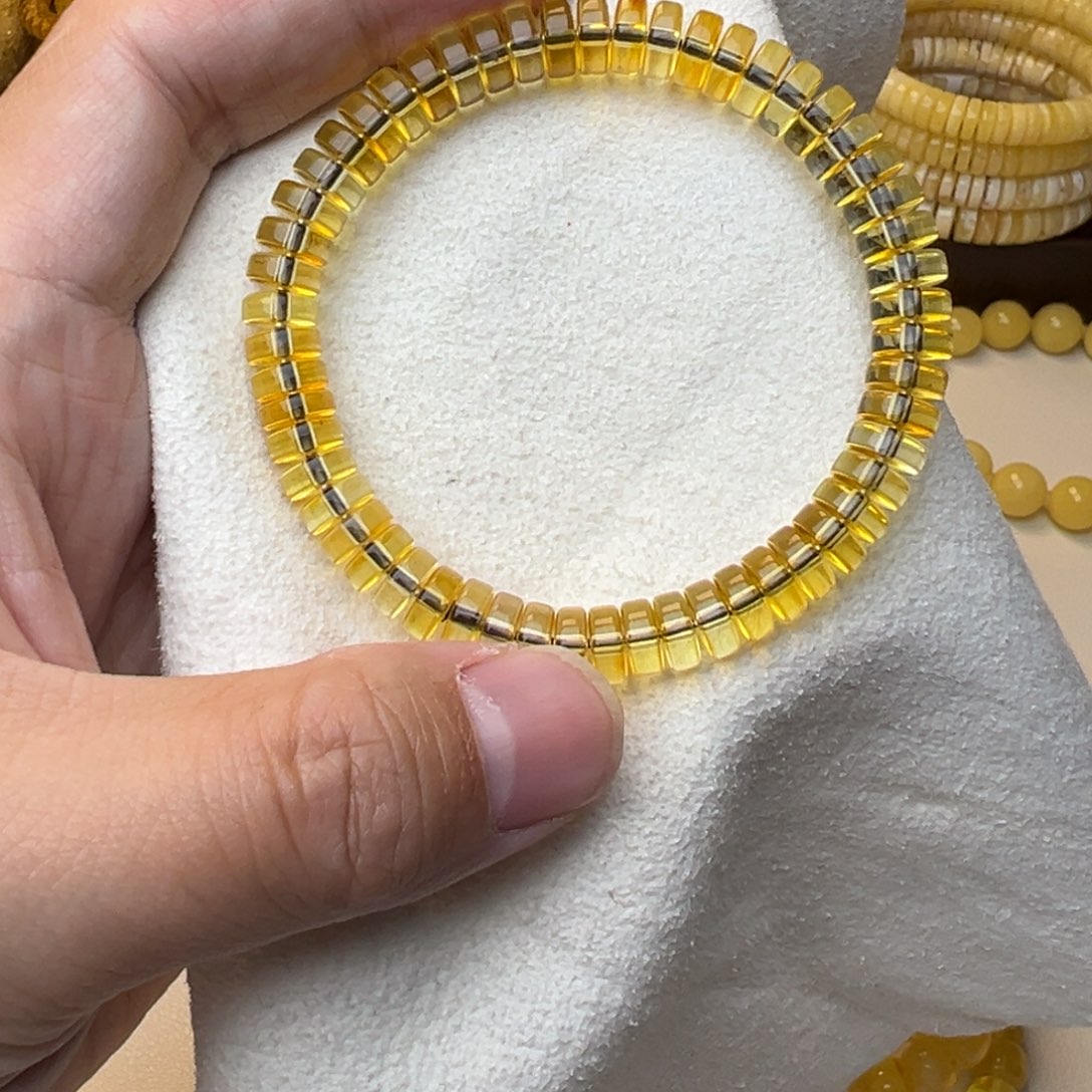 琥珀裸石未镶嵌7.5药片金珀1