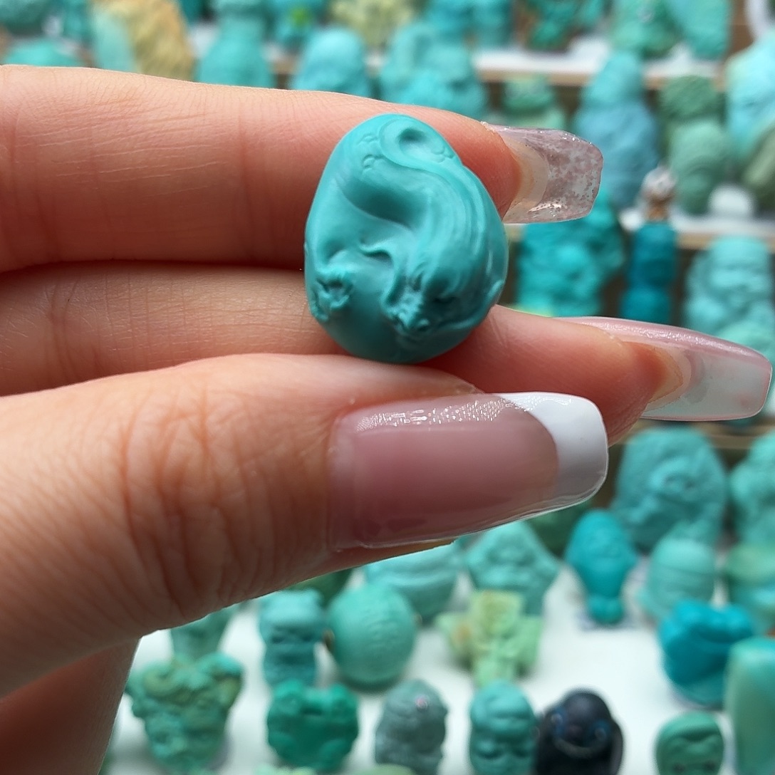 J***S绿松石未镶嵌饰品