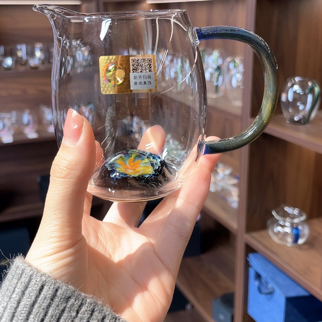 芙韵，澄然碧山岚青