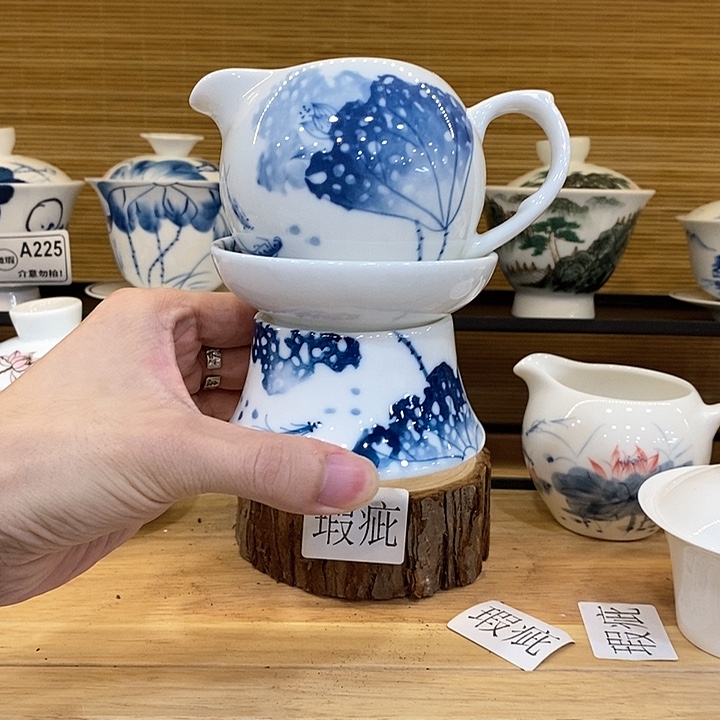 手绘荷花公杯茶漏160cc 瑕疵福利款