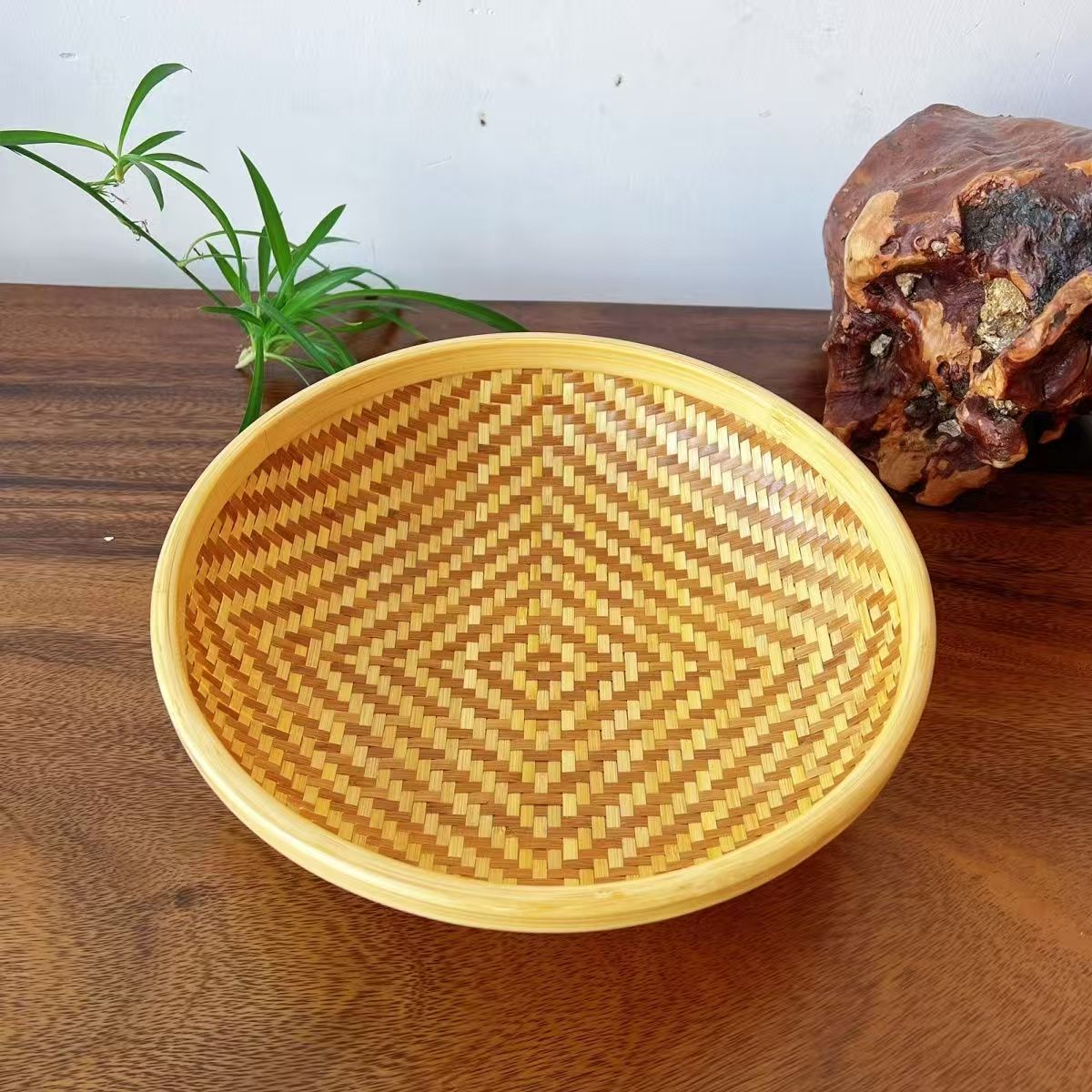 27CM竹编回纹圆形零食水果收纳筐